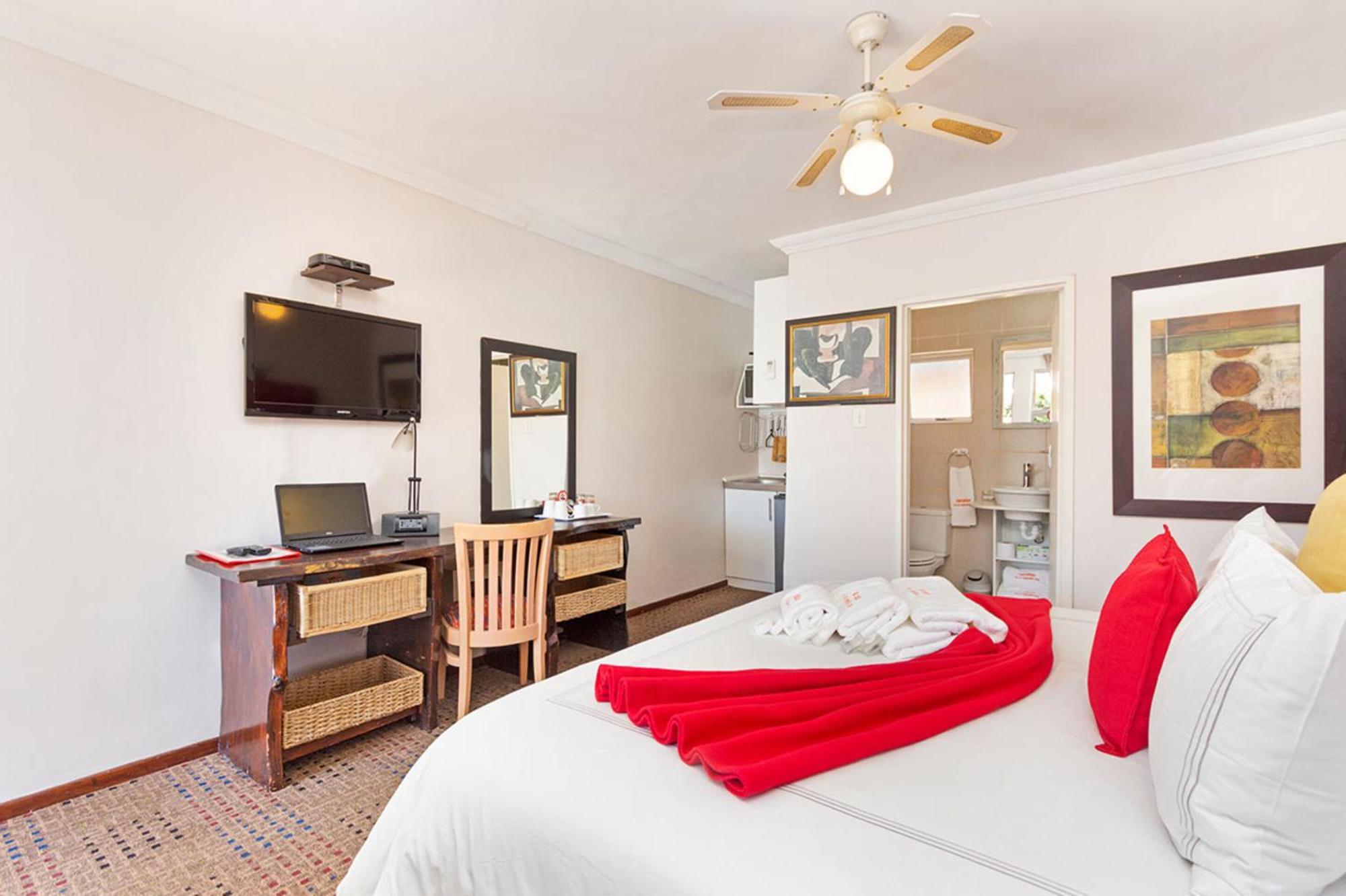 Kwantu Guesthouse 1 Кейптаун Екстериор снимка